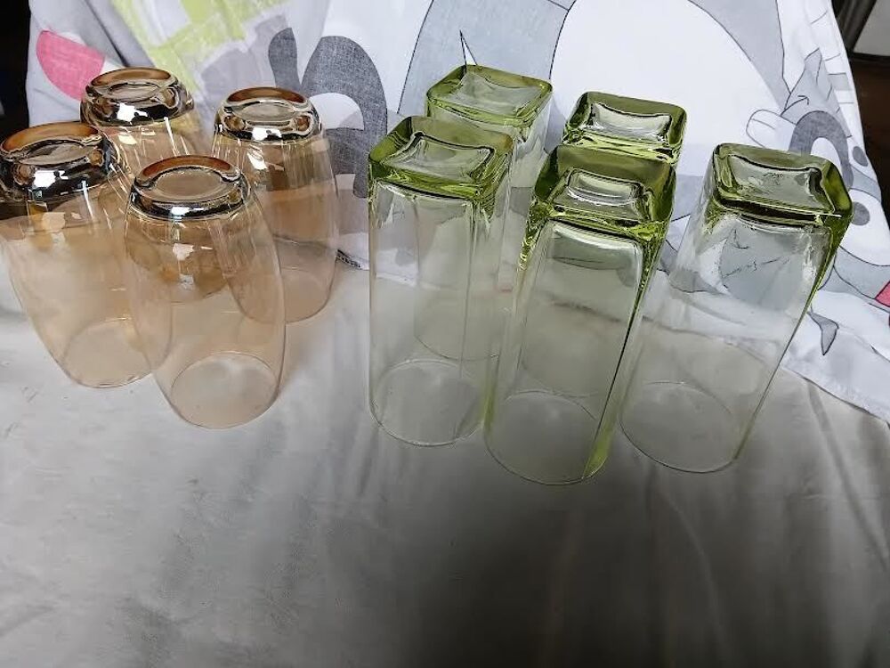 LOT DE 11 VERRES HAUTS Décoration