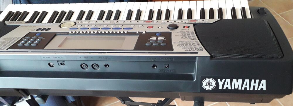 Clavier YAMAHA PSR 550 Instruments de musique