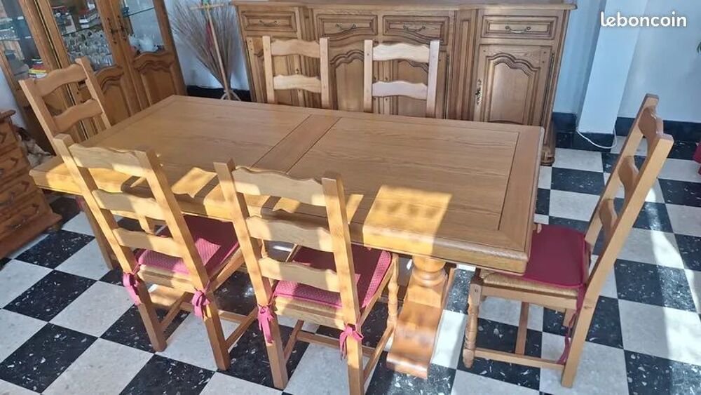 Salle &agrave; manger compl&egrave;te EXCELLENT &Eacute;TAT Meubles