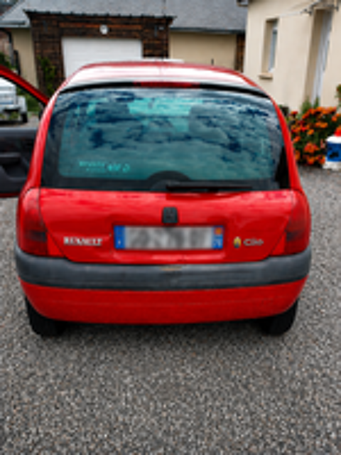 Clio II Clio 1.4i MTV 2000 occasion 27290 Appeville-Annebault