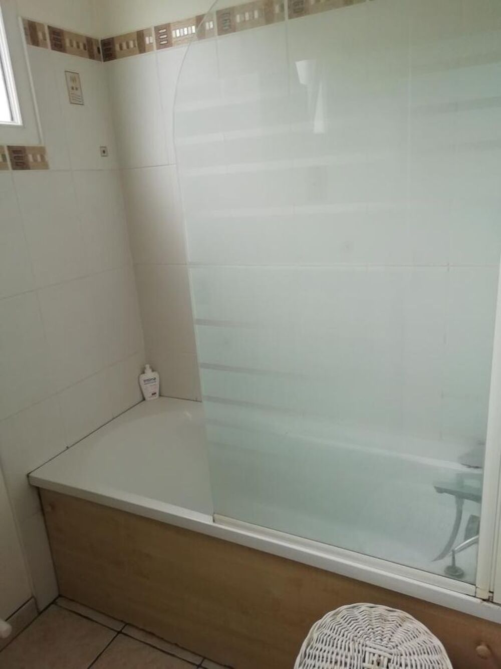 Location Appartement T2   de 48 m2  ... au calme loin des sentiers battus Poitiers
