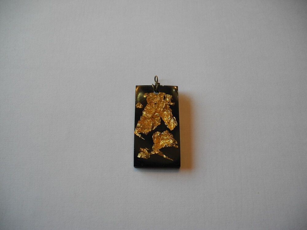 Pendentif feuille d'or Bijoux et montres