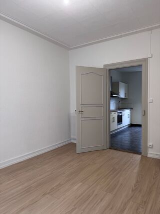  Appartement à louer 3 pièces 65 m² Saint-louis