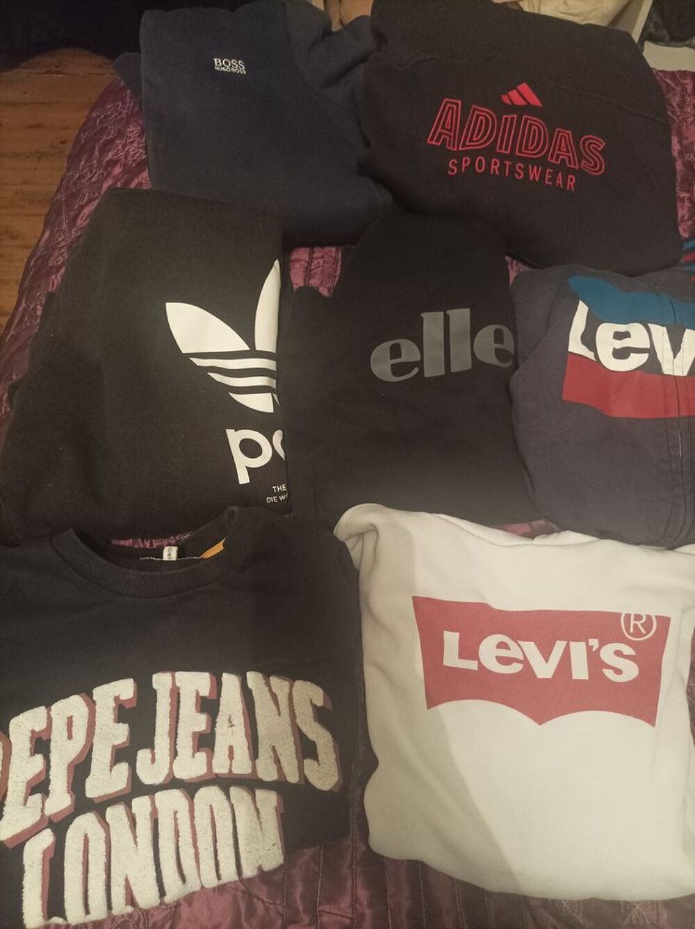 V&ecirc;tements gar&ccedil;ons 4 &agrave; 16 ans 
Levi's, Armani, Ralph Vêtements