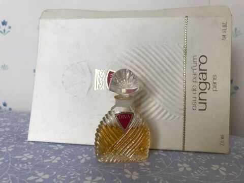 Miniature de parfum 8 Vincennes (94)