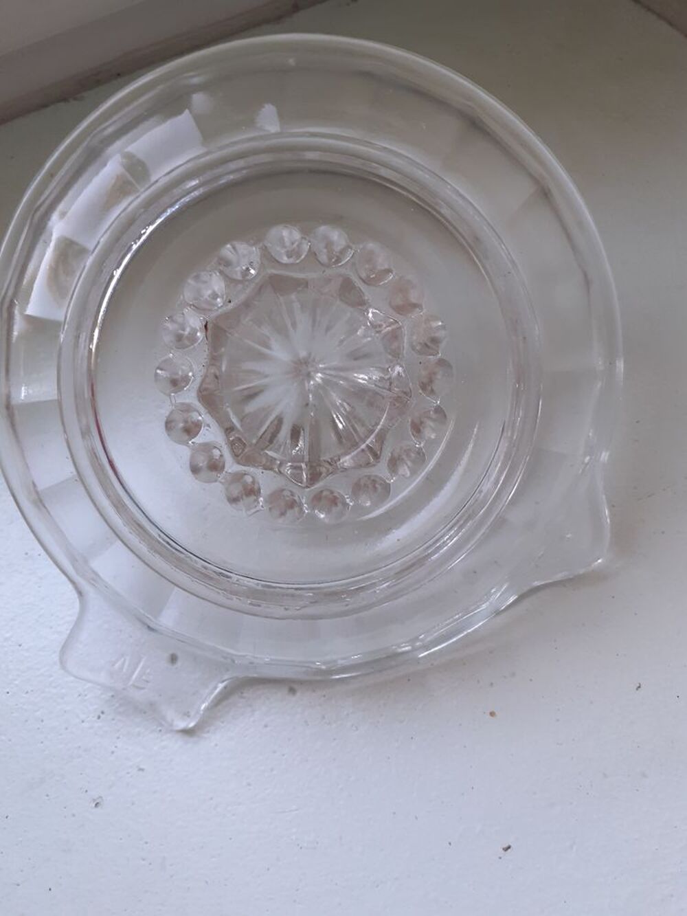 Presse-agrumes en verre vintage Cuisine