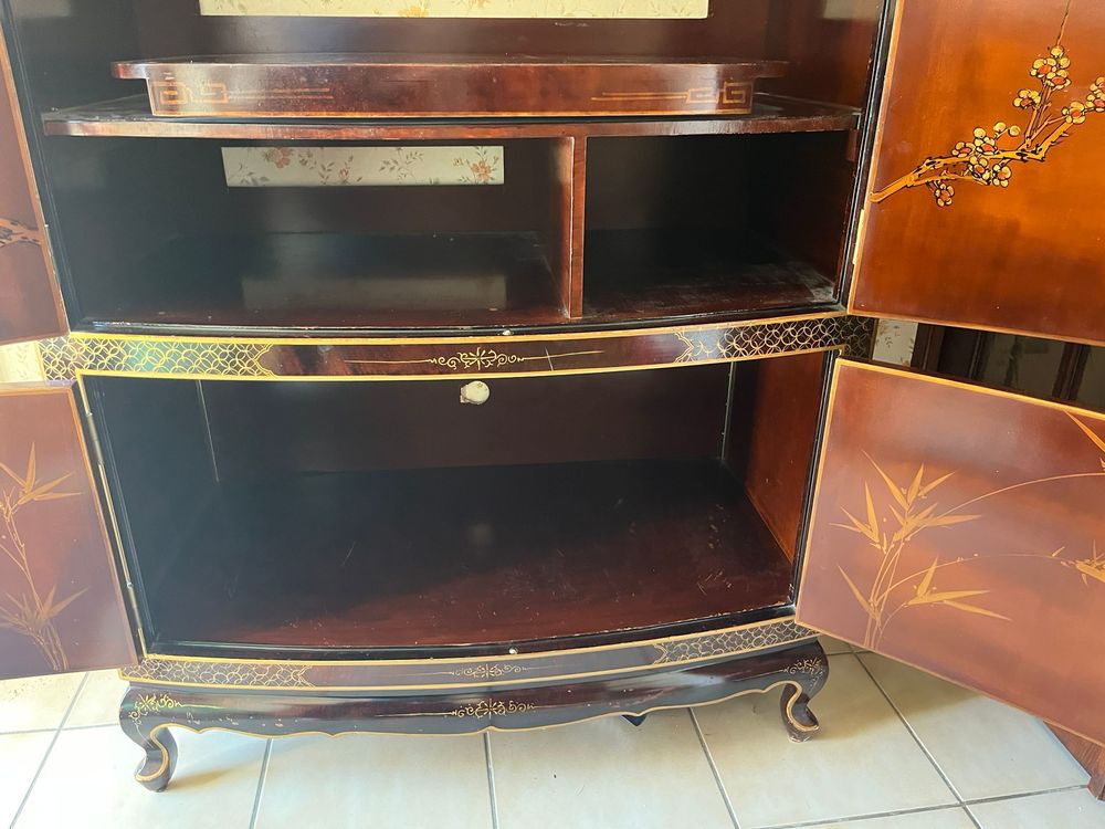 Meuble TV asiatique laqu&eacute; ? d&eacute;cor floral et oiseaux Meubles