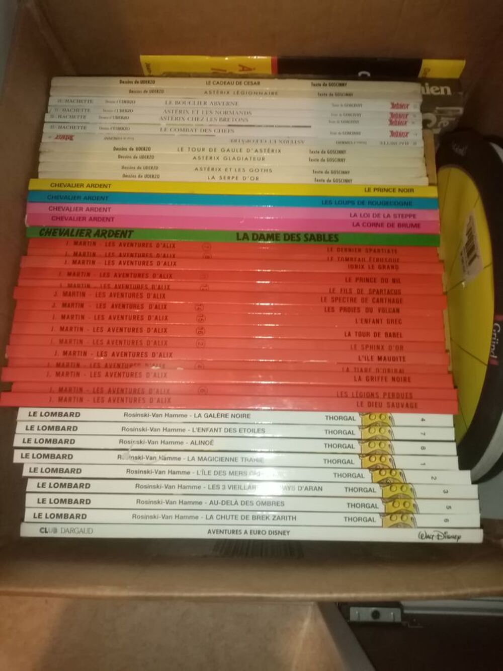 BD Tintin et divers autres pour collections Livres et BD