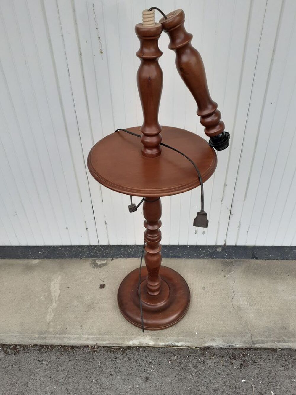 lampadaire de salon en bois Décoration