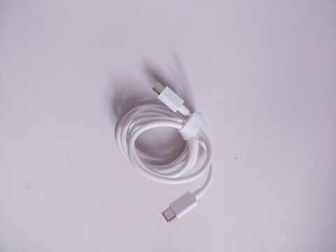 Câble USB-C Neuf 6 Paris 8 (75)