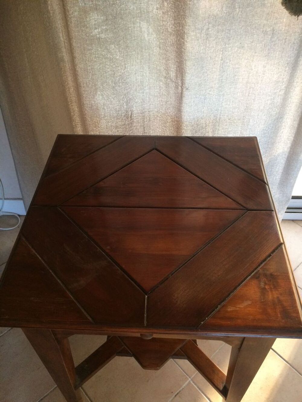 re petite table &eacute;b&eacute;nisterie Meubles