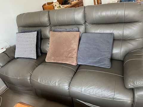 Canap� 3 places gris aspect cuir 200 Bully-les-Mines (62)