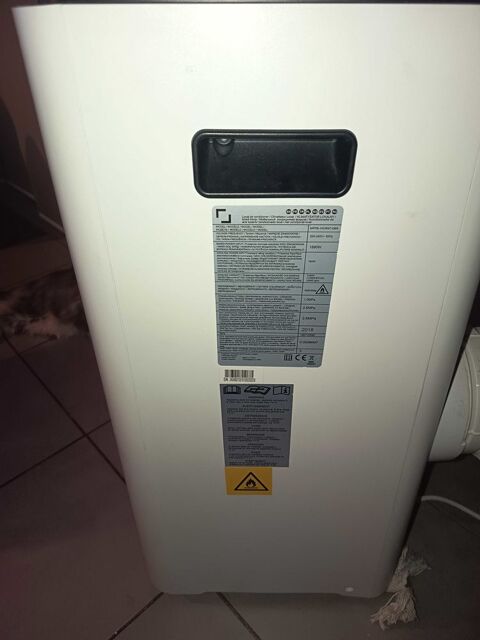 CLIM MOBILE 14 000 BTU 250 Grenoble (38)