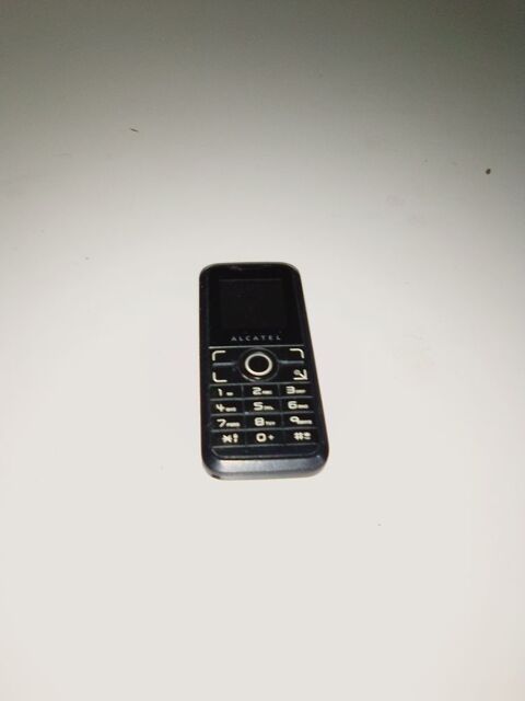 Téléphone portable couleur noir 20 Lille (59)