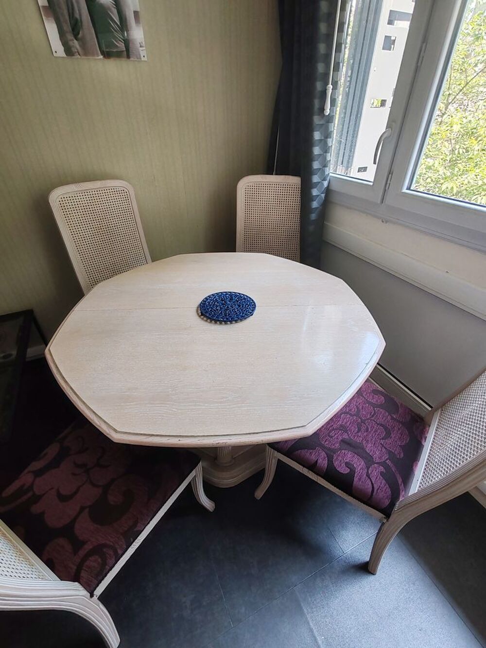 Meubles TV + Buffet + Table octogonale avec ses 4 chaises Meubles