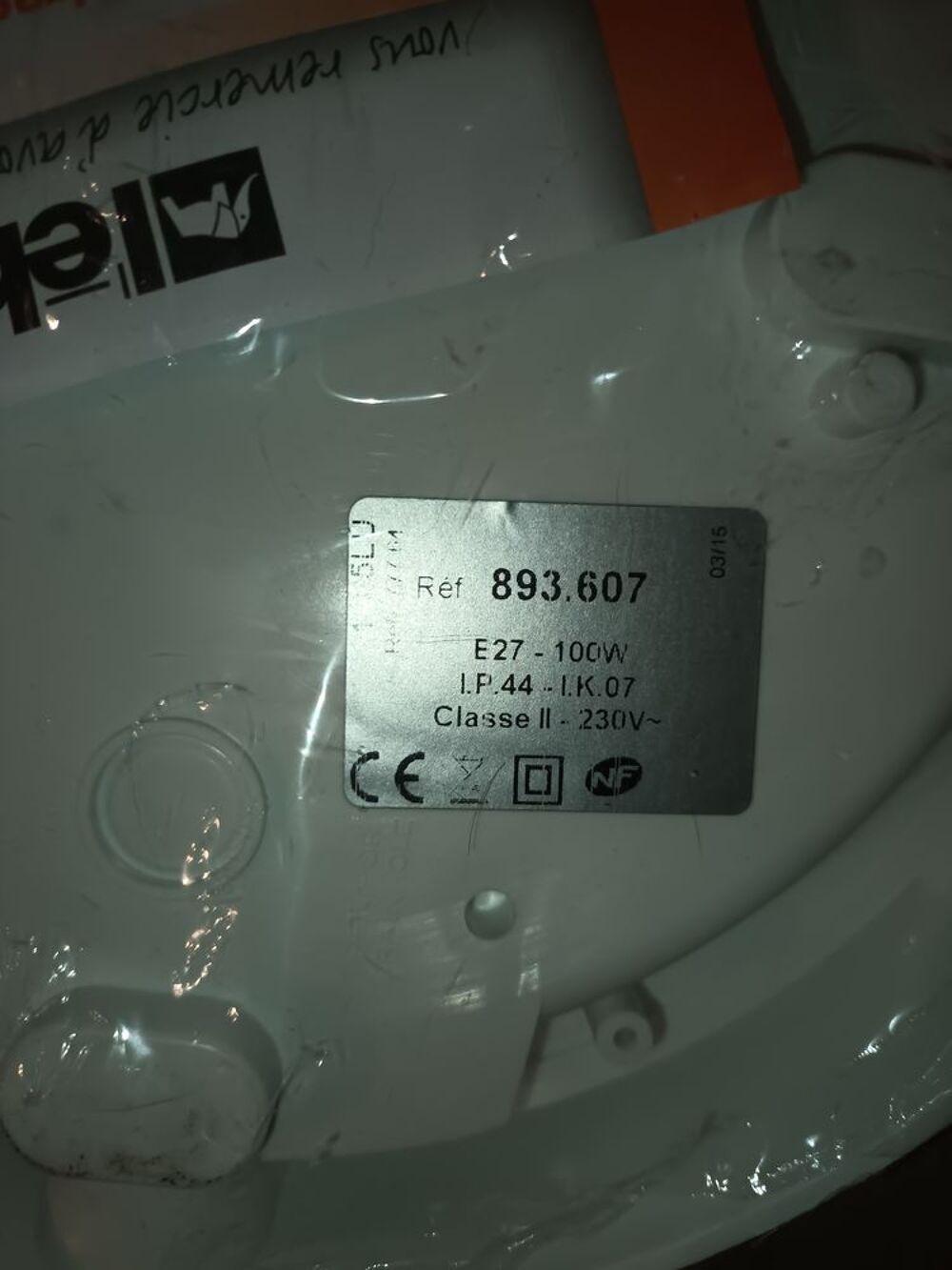 Hublot d'&eacute;clairage ext&eacute;rieur Bricolage