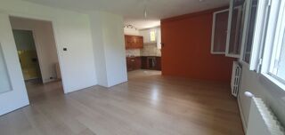  Appartement à louer 4 pièces 83 m² Corenc
