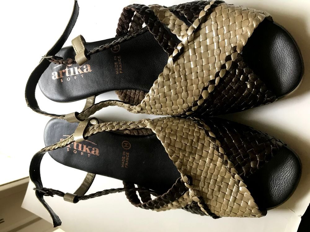 Chaussure confort cuir tr&eacute;ss&eacute; Chaussures