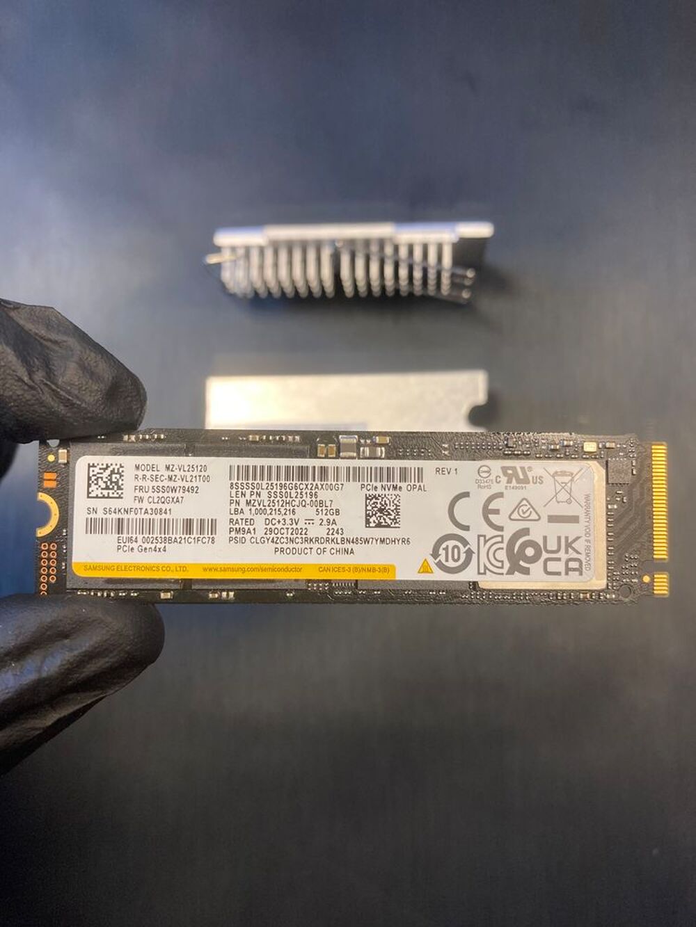 SSD NVMe Samsung 512 Go neuf (jamais utilis&eacute;) Matériel informatique