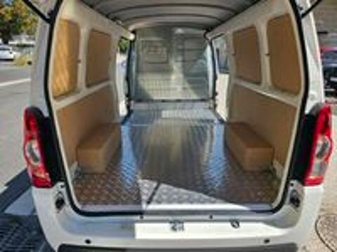 E-Box E-BOX M CAM 60KW 41.86 KWH AUTONOMIE 300KM NEUF 14158€HT TVA 2025 occasion 33170 Gradignan