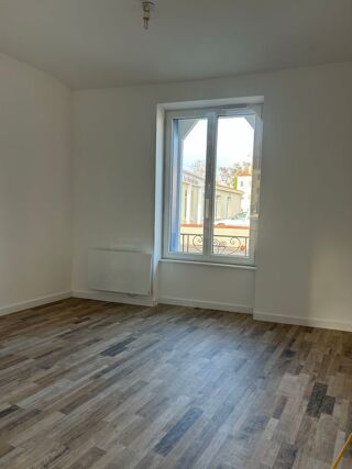  Maison � vendre 4 pi�ces 105 m� Curzon