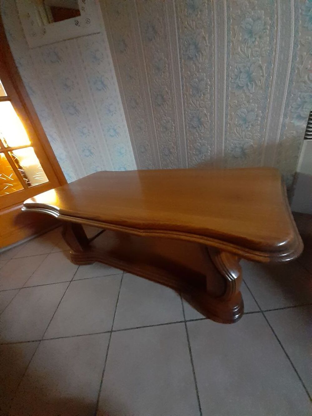 Table basse de salon bois . Meubles