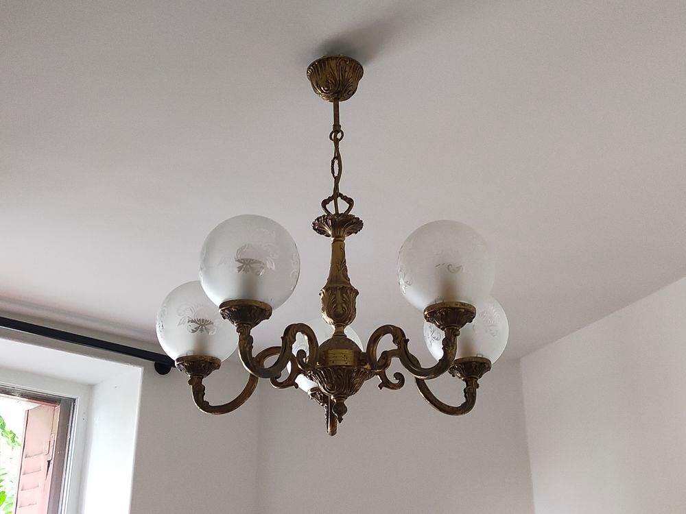 Lustre bronze style Louis XV Décoration
