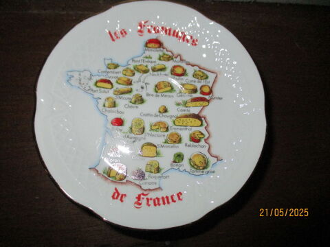 6 Assiettes  Fromages de France  en porcelaine de MP SAMIE Saint-Yrieix-la-Perche (87)