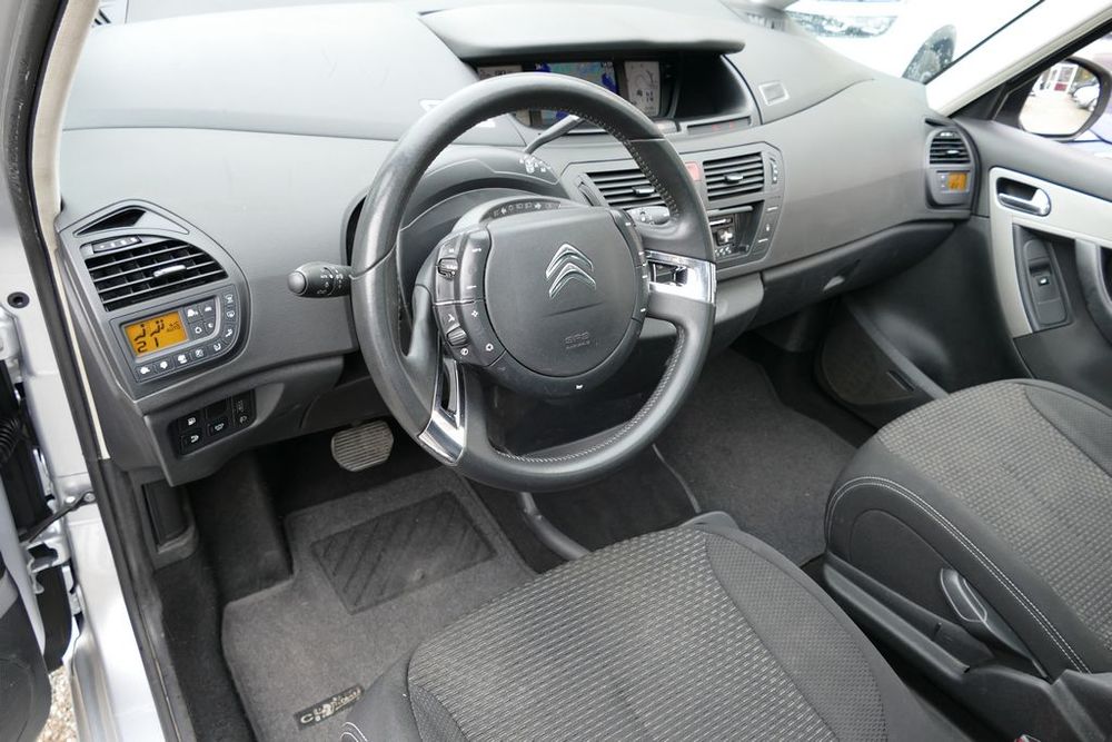 C4 Picasso Grand e-HDi 110 Airdream 7 pl Millenium BMP6 2013 occasion 13600 La Ciotat