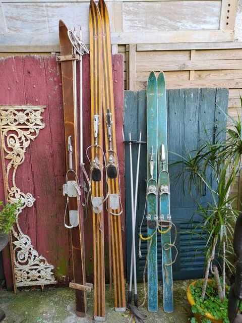 Anciens Skis Bois Vintage Déco Sport Chalet Montagne
120 Loches (37)