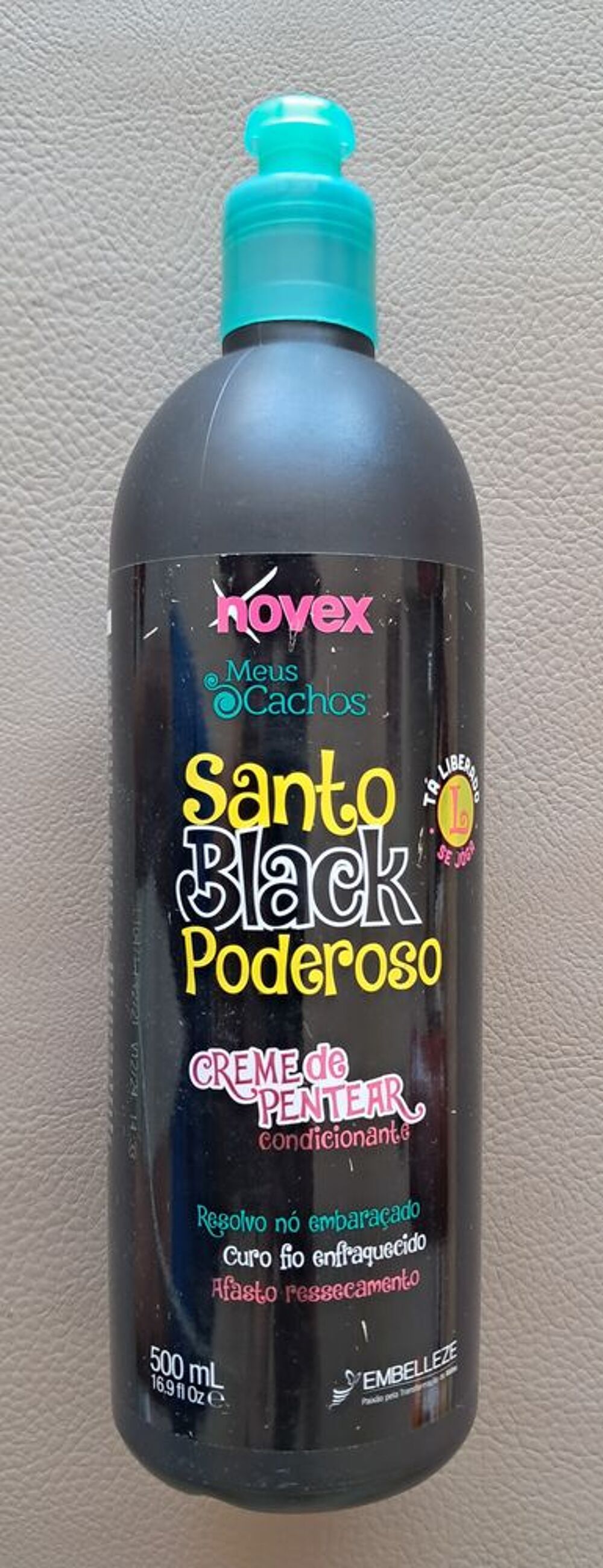 bouteille pleine novex cr&egrave;me peignante santo black poderoso Bijoux et montres