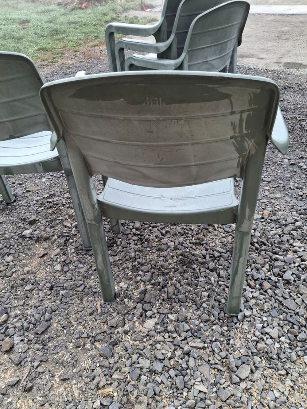 8 chaises de jardin solides Section carr&eacute; Meubles