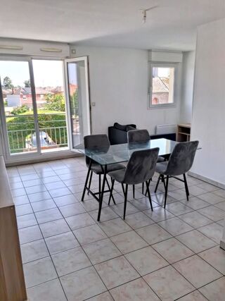  Appartement à louer 2 pièces 46 m²