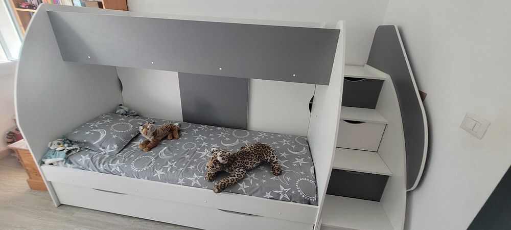 chambre enfant lit superposer avec escalier Mobilier enfants