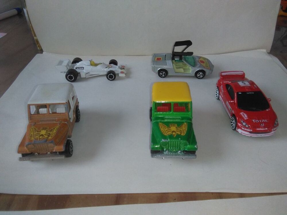 MINI VOITURES MAJORETTE COLLECTION 5 Jeux / jouets