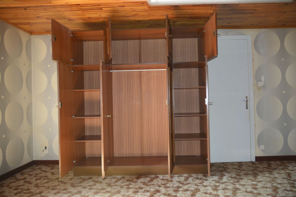 Armoire 2 x 4 portes. Meubles