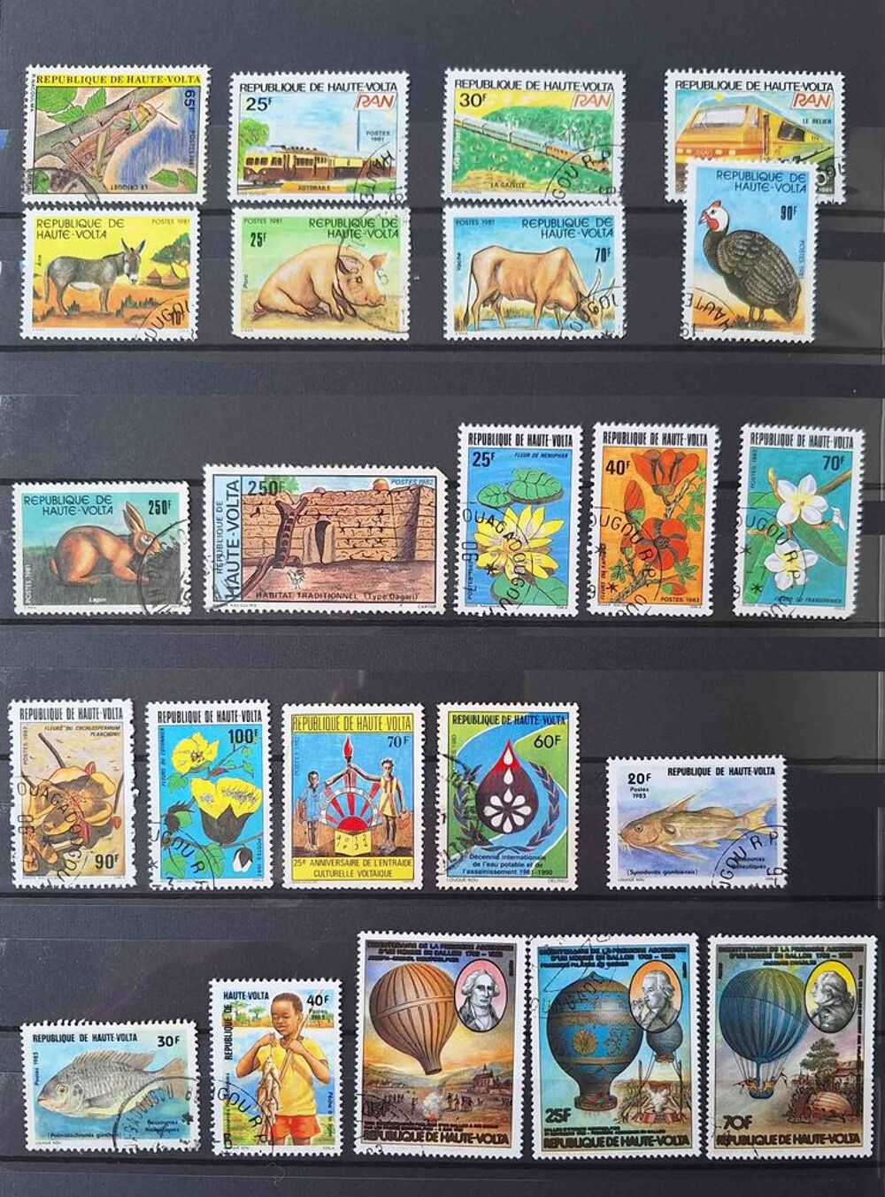 S&eacute;rie de timbres de collection de Haute-Volta bis 