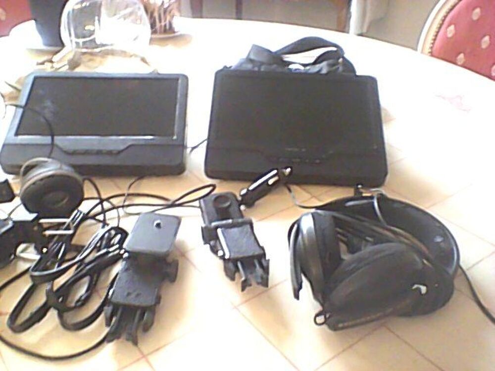 DOUBLE LECTEUR DVD PORTABLE Audio et hifi