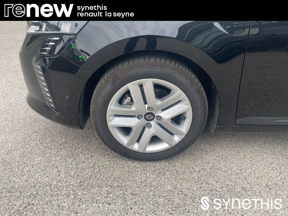 Clio V Clio E-Tech full hybrid 145 Evolution 2024 occasion 83500 La Seyne-sur-Mer