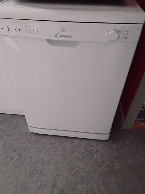 Lave-vaisselle Candy 12 couverts. 190 Arques (62)