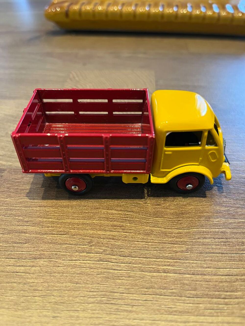 Dinky toys 25a camion betaillere Jeux / jouets