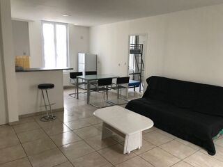  Appartement à louer 3 pièces 60 m²