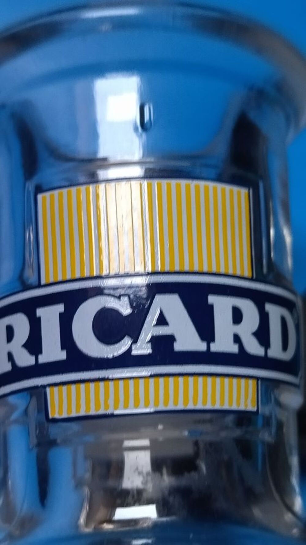 Carafe Ricard logo jaune bleu Maroquinerie
