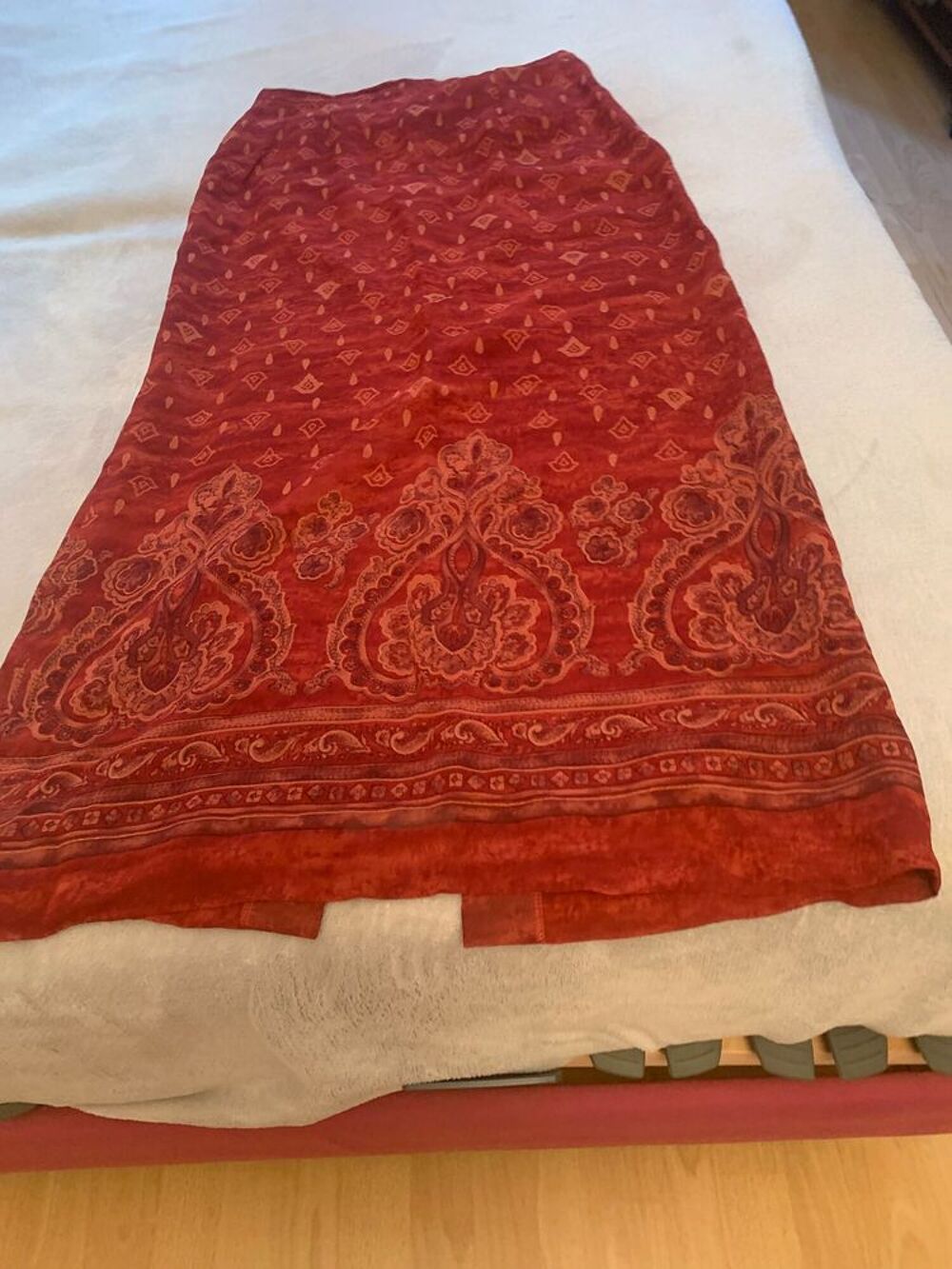 ensemble tunique col Mao jupe droite fendue derri&egrave;re marque Vêtements