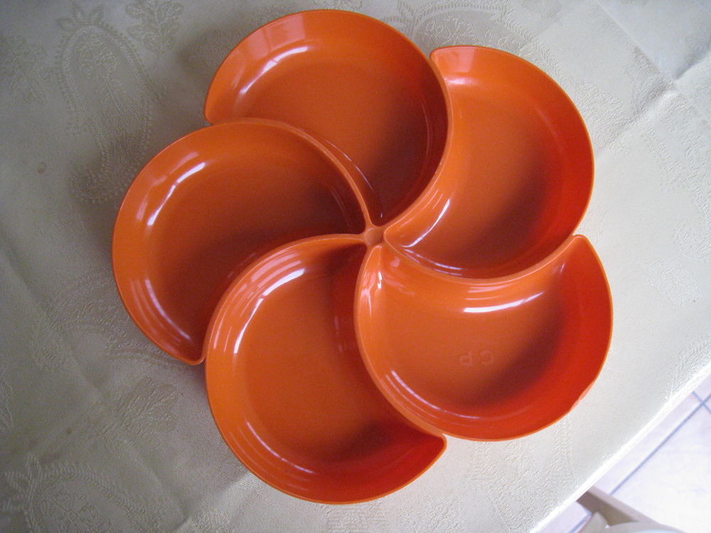 Plateau fleurs orange vintage 1973 Décoration