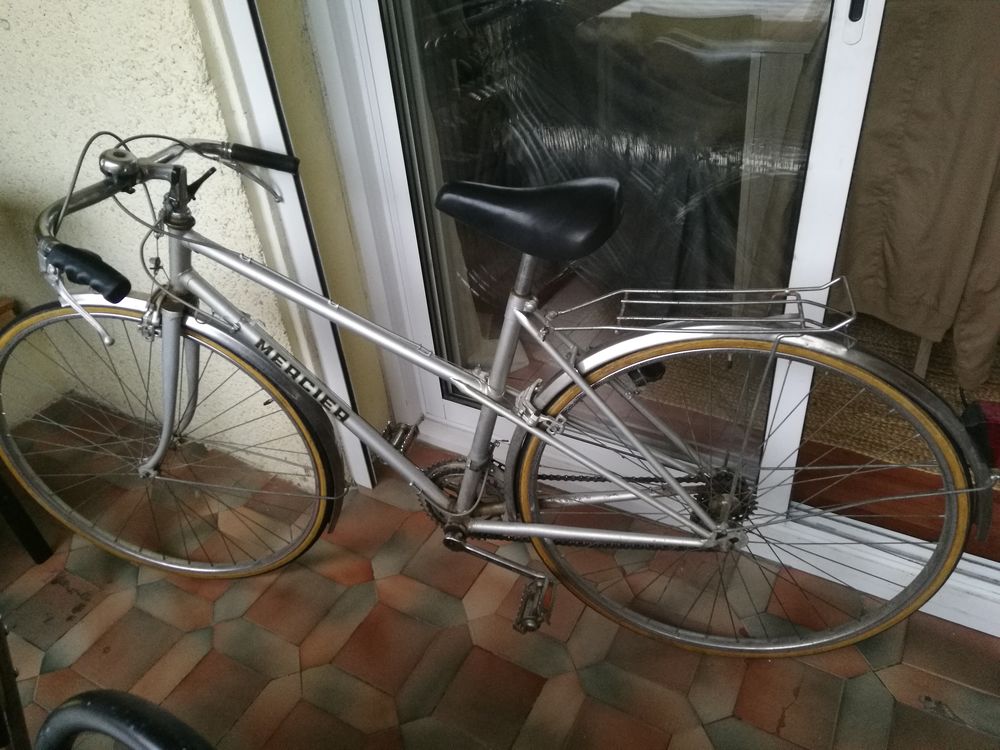 V&eacute;lo de ville Mercier Vélos