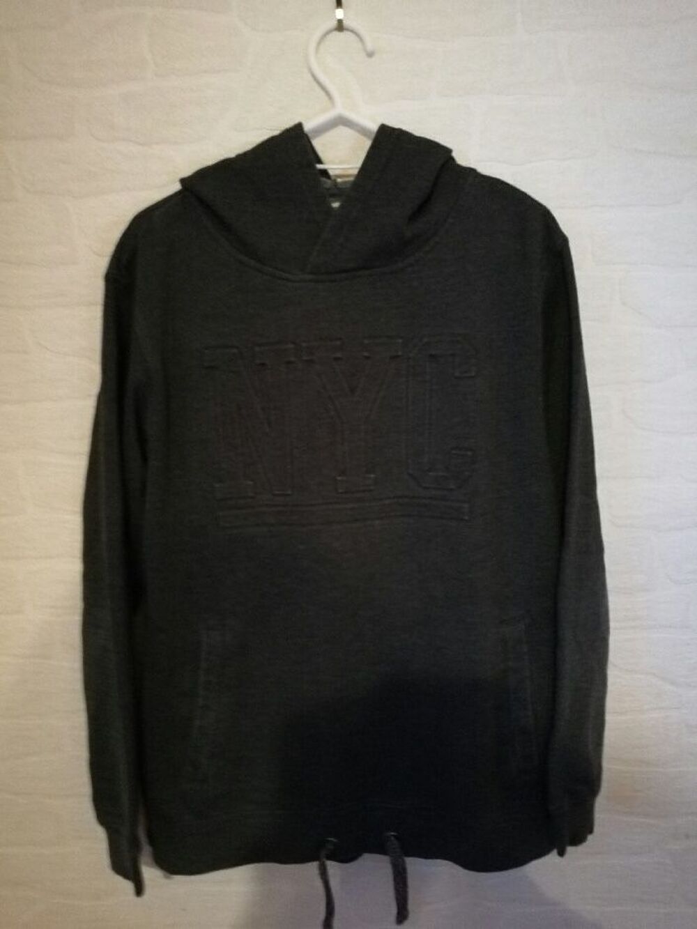 Sweat &agrave; capuche gris marque Firefly taille 14 ans Vêtements enfants