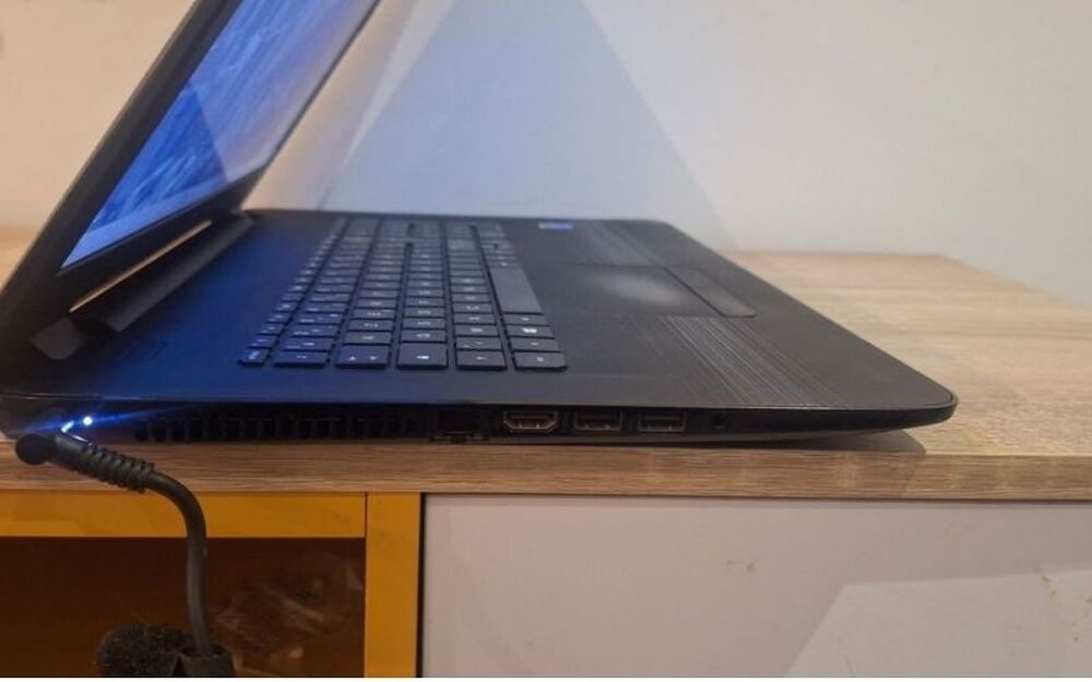 Pc Portable HP - Windows 11 - i3 - 4Go de RAM - 500Go HDD - Matériel informatique