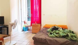  Immeuble � vendre 233 m�