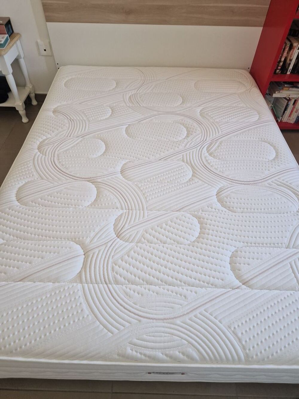 Matelas tr&egrave;s bon &eacute;tat, 140x190 Meubles